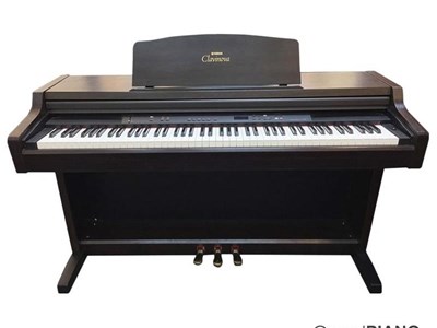Piano điện Yamaha CLP-840 